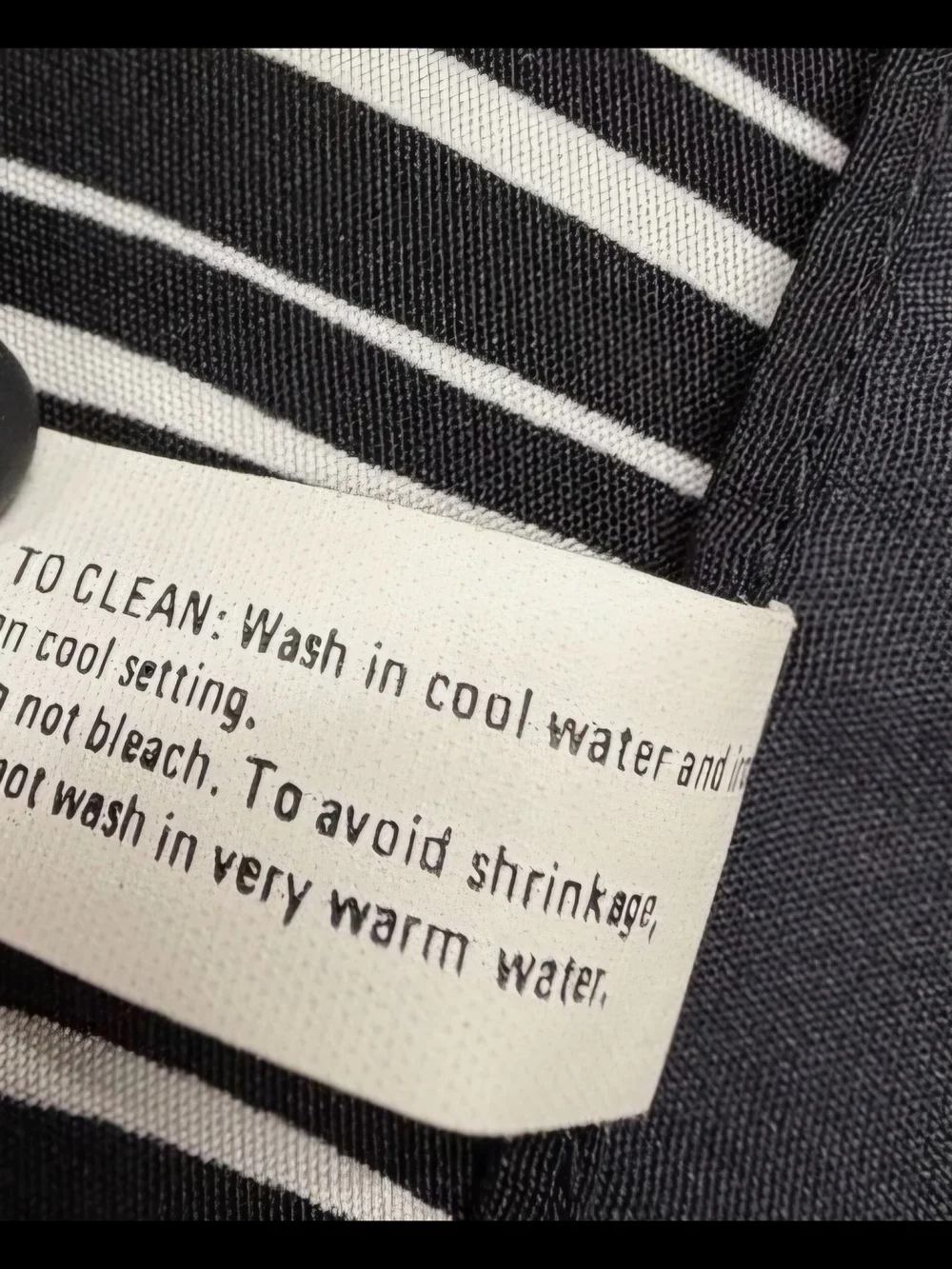 Avon Black and White Zebra Print Scarf 34 